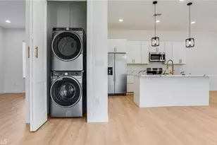 1822 Pomona, Costa Mesa, CA 92627 - Photo 16