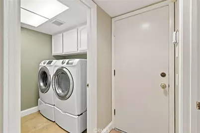 22172 Wayside, Mission Viejo, CA 92692 - Photo 28