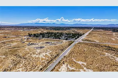 47004 Challenger Way, Lancaster, CA 93535 - Photo 14