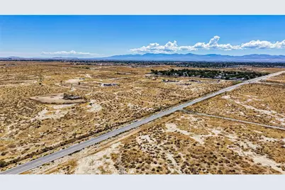 47712 Challenger Way, Lancaster, CA 93535 - Photo 12