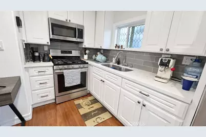 525 Fairfax, Costa Mesa, CA 92627 - Photo 2