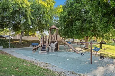 25601 Califia, Laguna Hills, CA 92653 - Photo 38
