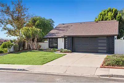 25601 Califia, Laguna Hills, CA 92653 - Photo 32
