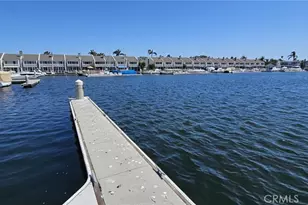 16433 Wimbledon, Huntington Beach, CA 92649 - Photo 2