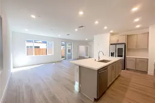 374 N Palm Springs, Mountain House, CA 95391 - Photo 10