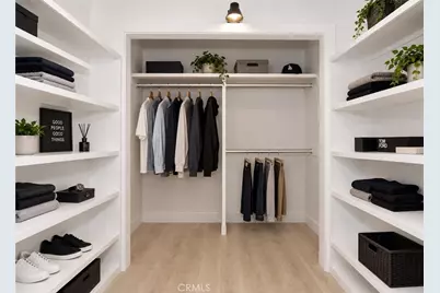 9450 S Harvard, Los Angeles, CA 90047 - Photo 18