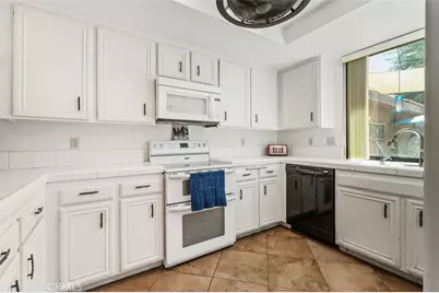 68 Sunrise, Rancho Mirage, CA 92270 - Photo 16