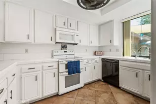 68 Sunrise, Rancho Mirage, CA 92270 - Photo 16