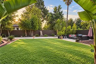 11751 Hortense, Valley Village, CA 91607 - Photo 38