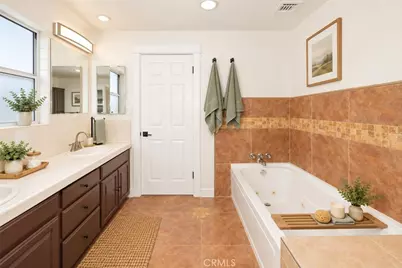 11751 Hortense, Valley Village, CA 91607 - Photo 16