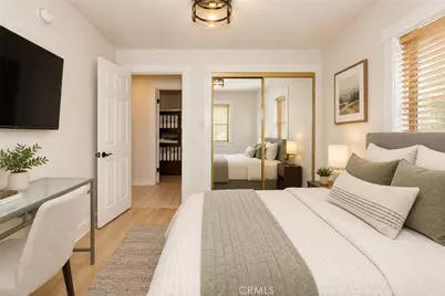 11751 Hortense, Valley Village, CA 91607 - Photo 14