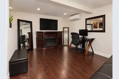 11751 Hortense, Valley Village, CA 91607 - Photo 34