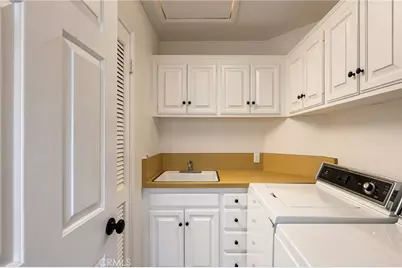 1214 E Balboa Boulevard, Newport Beach, CA 92661 - Photo 36