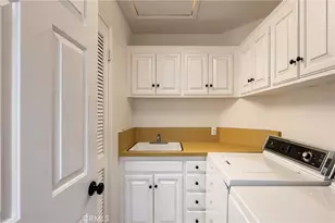 1214 E Balboa Blvd, Newport Beach, CA 92661 - Photo 36