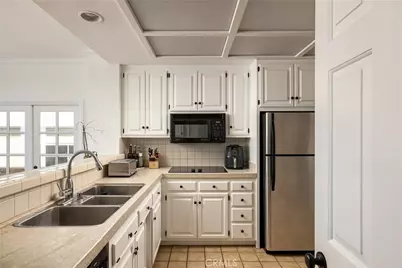 1214 E Balboa Boulevard, Newport Beach, CA 92661 - Photo 12