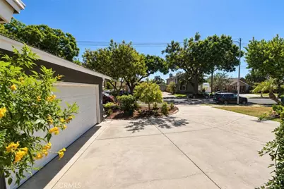 1521 W Crone, Anaheim, CA 92802 - Photo 2