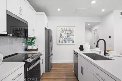 603 S Lyon, Santa Ana, CA 92705 - Photo 8
