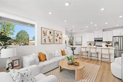 603 S Lyon, Santa Ana, CA 92705 - Photo 10