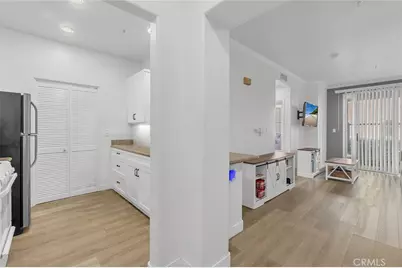 2120 Watermarke, Irvine, CA 92612 - Photo 8