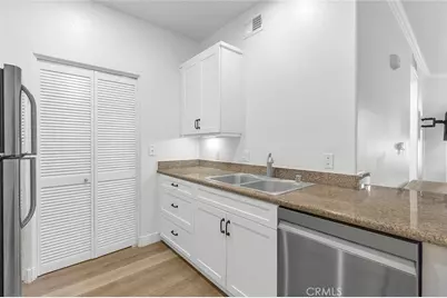 2120 Watermarke, Irvine, CA 92612 - Photo 10