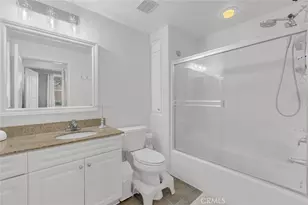 2120 Watermarke, Irvine, CA 92612 - Photo 16