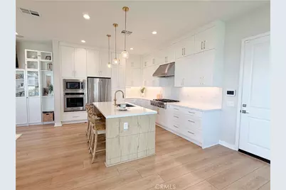 331 Newton, Lake Forest, CA 92630 - Photo 4