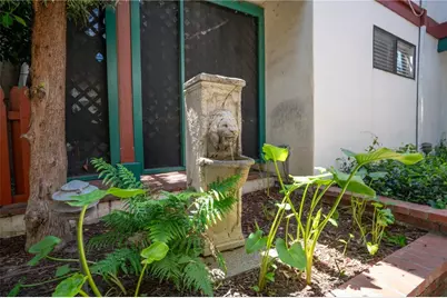 825 Roswell Avenue, Long Beach, CA 90804 - Photo 8