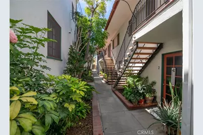 825 Roswell Avenue, Long Beach, CA 90804 - Photo 6