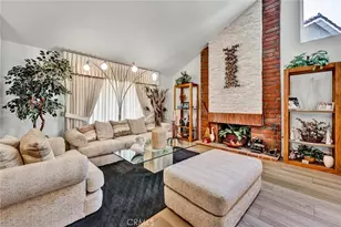 24782 Rochelle Ln, Lake Forest, CA 92630 - Photo 4