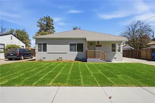250 Holtby, Bakersfield, CA 93304 - Photo 2