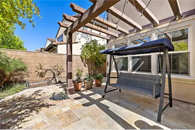 85 Rembrandt, Irvine, CA 92620 - Photo 18