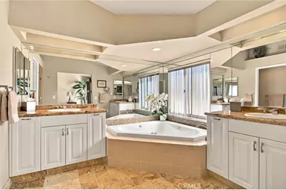 684 Vista Lago Circle, Palm Desert, CA 92211 - Photo 20
