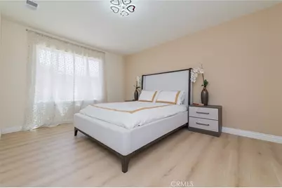 545 E Spruce St, Ontario, CA 91761 - Photo 16