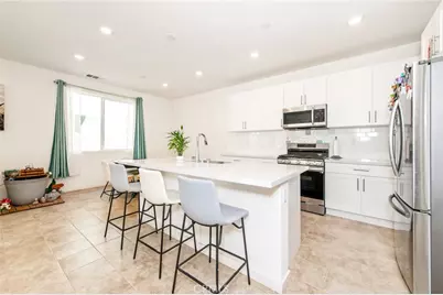 3675 S Nexa Paseo, Ontario, CA 91761 - Photo 4