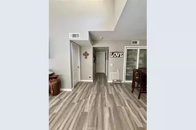18804 Mandan St #814, Canyon Country, CA 91351 - Photo 8
