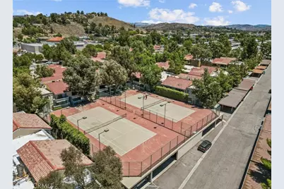 18804 Mandan St #814, Canyon Country, CA 91351 - Photo 22