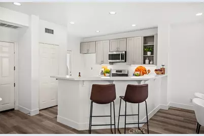 19 Picket, Aliso Viejo, CA 92656 - Photo 4