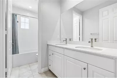 126 Imagination Trail, Irvine, CA 92620 - Photo 36