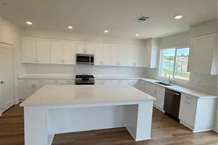 6446 Marblebrook, Hesperia, CA 92345 - Photo 2