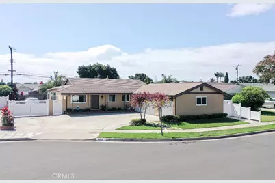 6452 Brown, Huntington Beach, CA 92647 - Photo 2