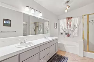 10019 Laurel Park, Bakersfield, CA 93312 - Photo 24