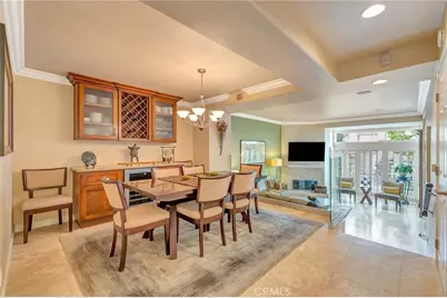 6056 Shadowbrook Circle, Huntington Beach, CA 92648 - Photo 12