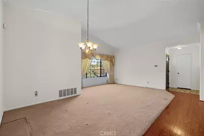 28018 Banjo Circle, Castaic, CA 91384 - Photo 8