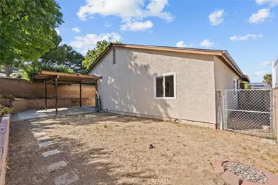 28018 Banjo Circle, Castaic, CA 91384 - Photo 36