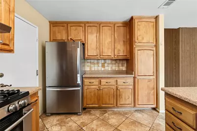 28018 Banjo Circle, Castaic, CA 91384 - Photo 20