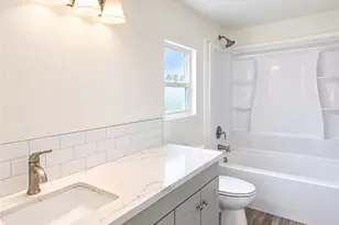6241 Warner, Huntington Beach, CA 92647 - Photo 4