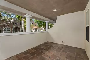 44 Burlingame, Irvine, CA 92602 - Photo 8
