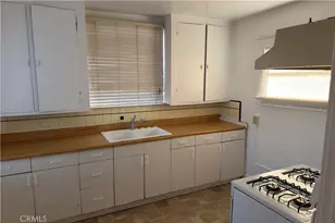 421 Almond Ave, Long Beach, CA 90802 - Photo 8