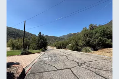23680 Hillview Road, San Bernardino, CA 92404 - Photo 28