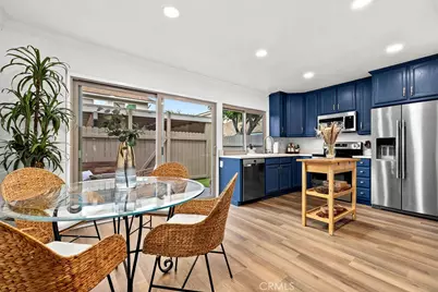 6711 Sun #C, Huntington Beach, CA 92647 - Photo 12